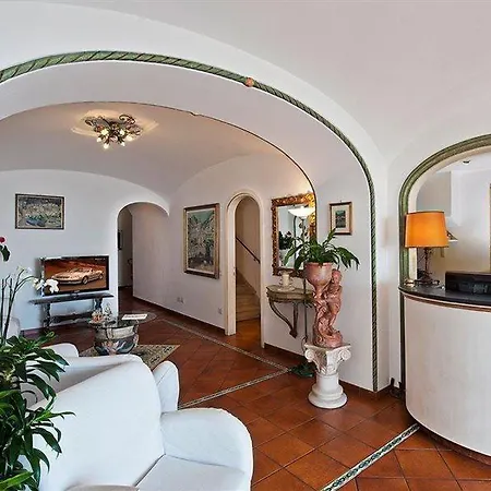 Hotel Gabrisa 4*